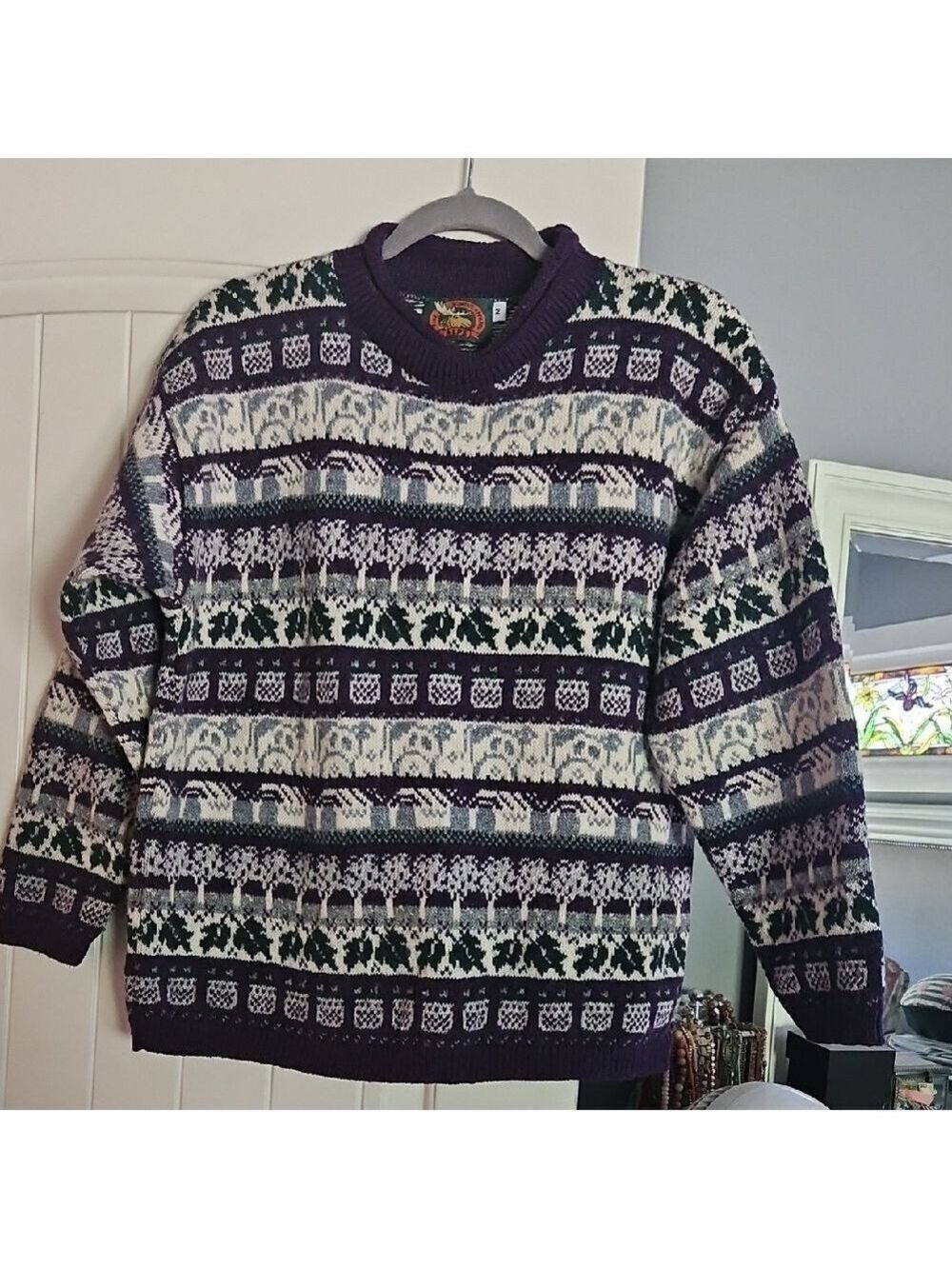 Vintage Alps Women's Sweater Size M